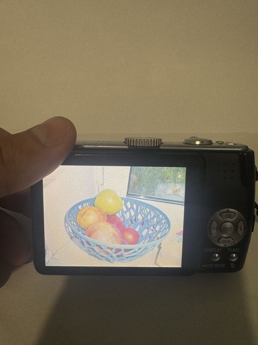 Цифровий фотоапарат Panasonic Lumix DMC-TZ3