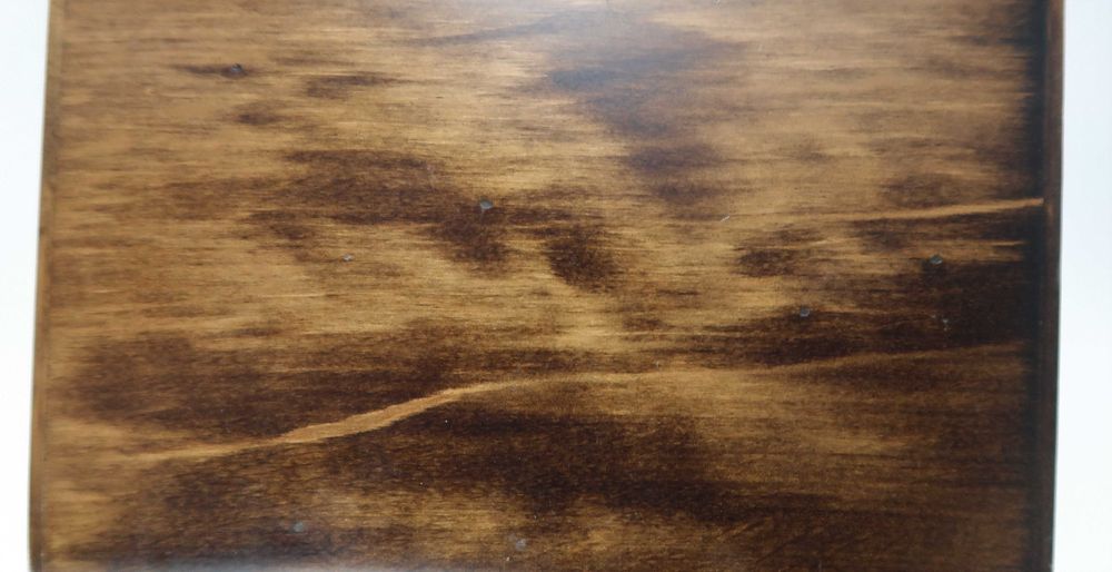 Telefone antigo em caixa madeira Art Deco