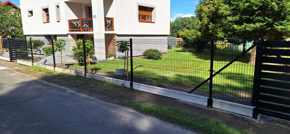 MONTAŻ / SPRZEDAŻ ogrodzeń panelowych i palisadowych – HURT i DETAL – SUPER CENY!