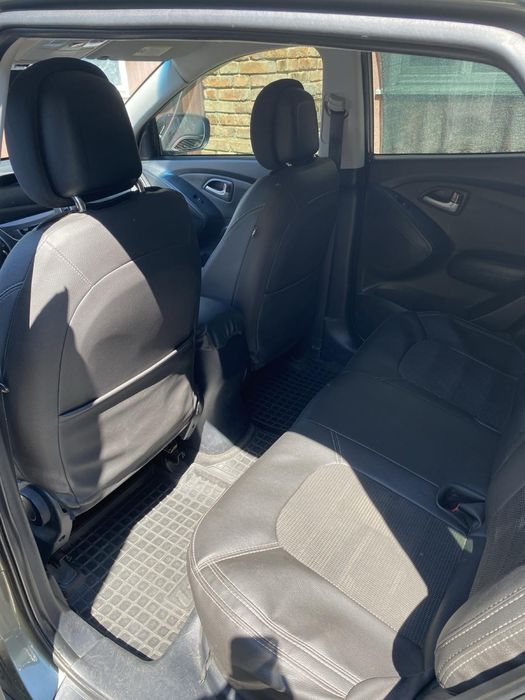 Hyundai AX35 2010