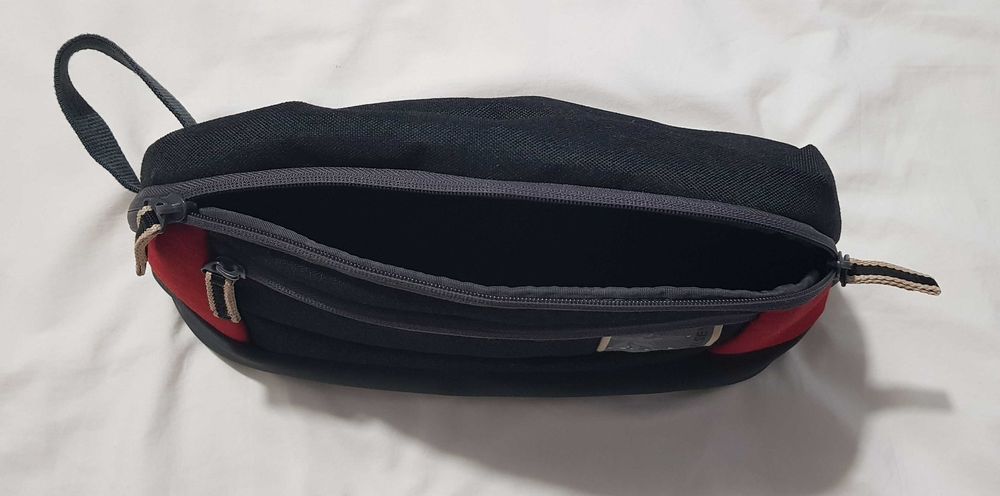Necessaire de viagem Delsey