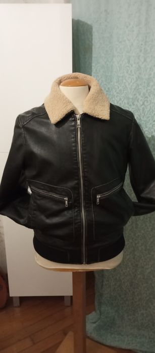 Blusão Zara tipo Bomber