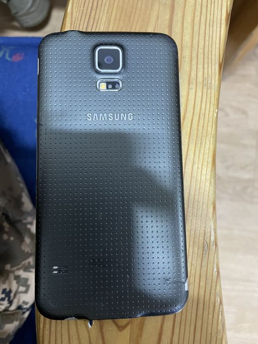 Samsung S5(Plus)