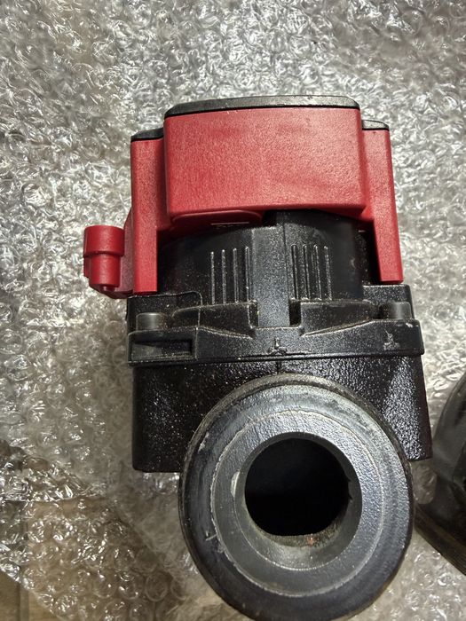 Pompa grundfos ups4