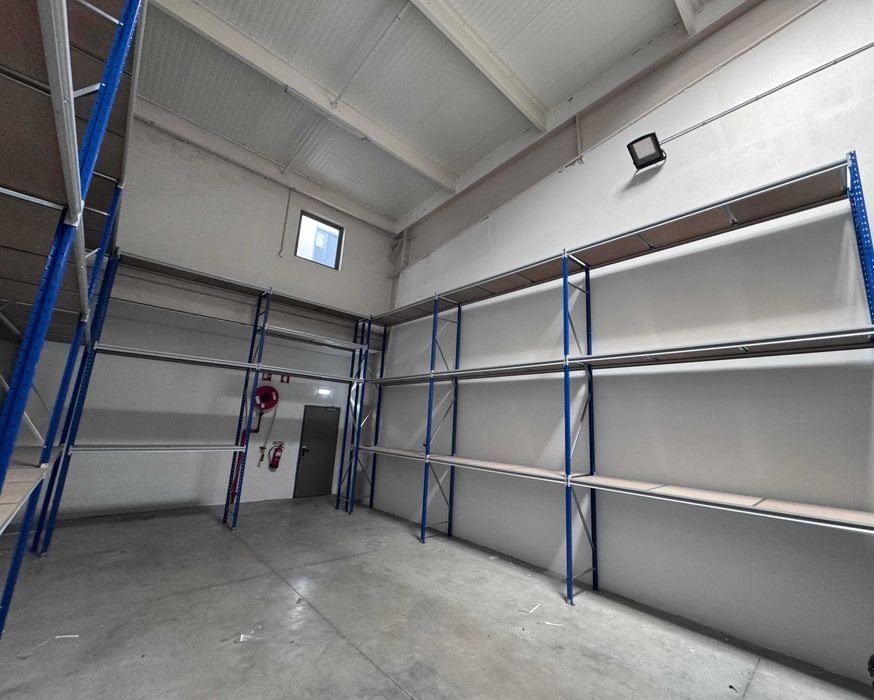Racks novos a bom preço (Estamos na Ericeira mas enviamos para todo o país)