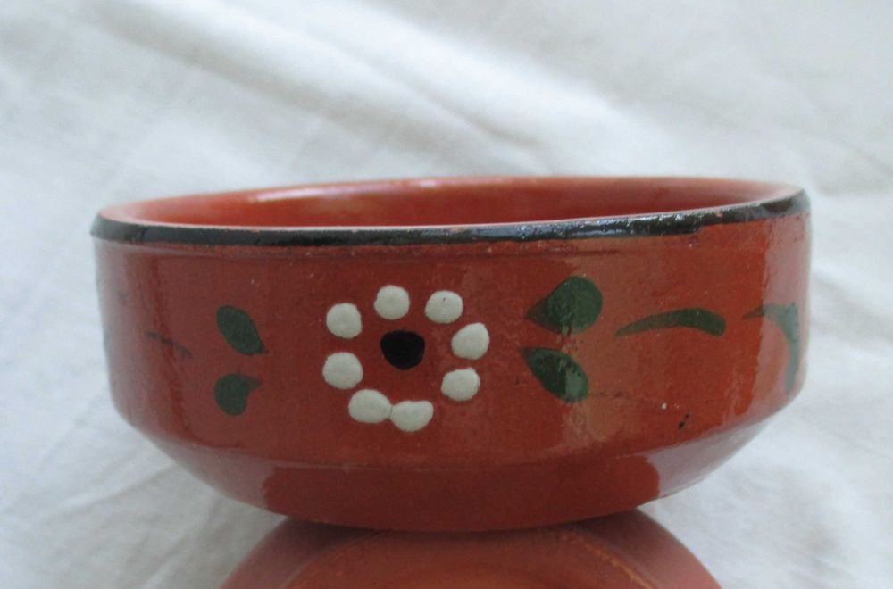 Conjunto de Louça de Barro Vintage