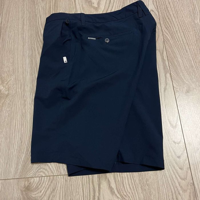 Шорти фірмові Quiksilver