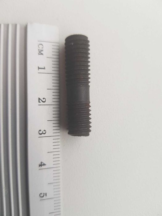 Шпилька 30х8 Ст.20