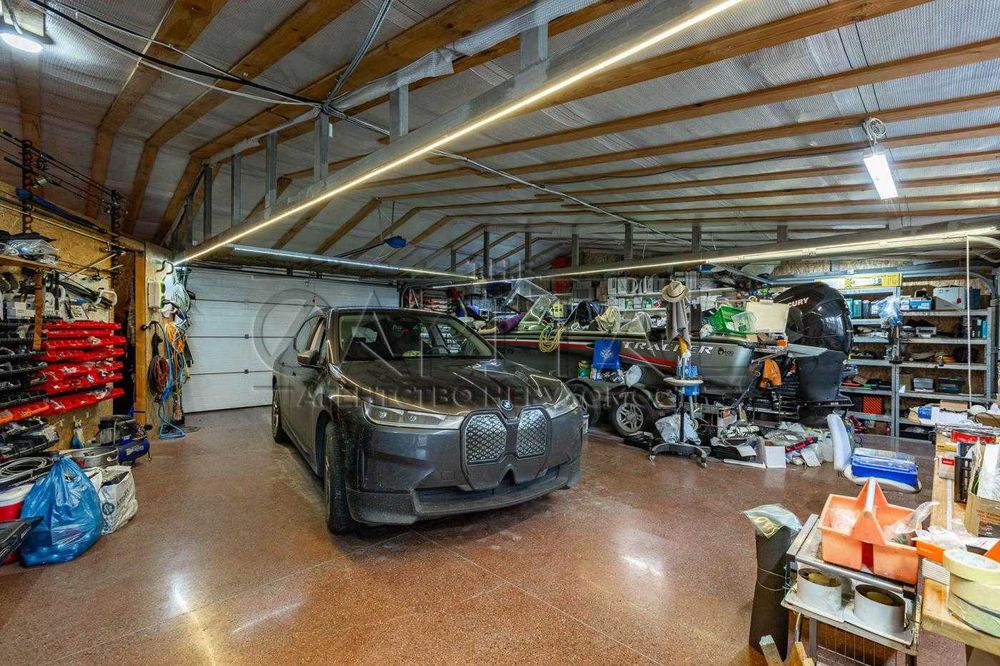 Продаж будинку 350м2 вул. Щаслива, Гореничі