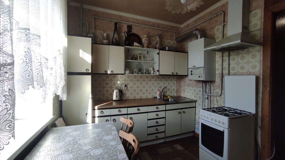 Продам 2 к квартиру з АГВ на Ближньому Зарості 8808