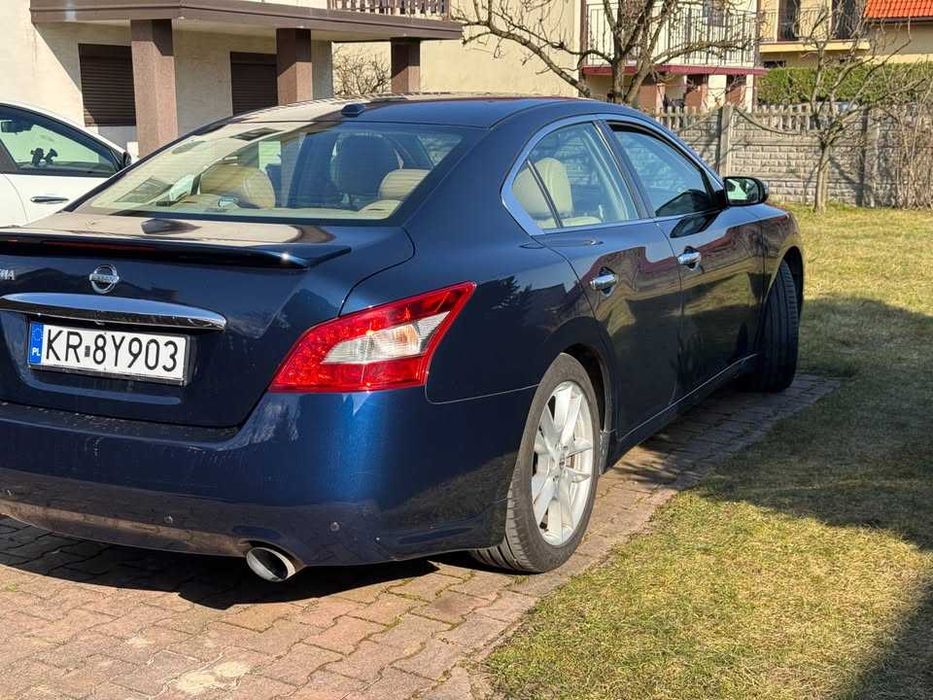 Nissan Maxima 3.5 V6 LPG