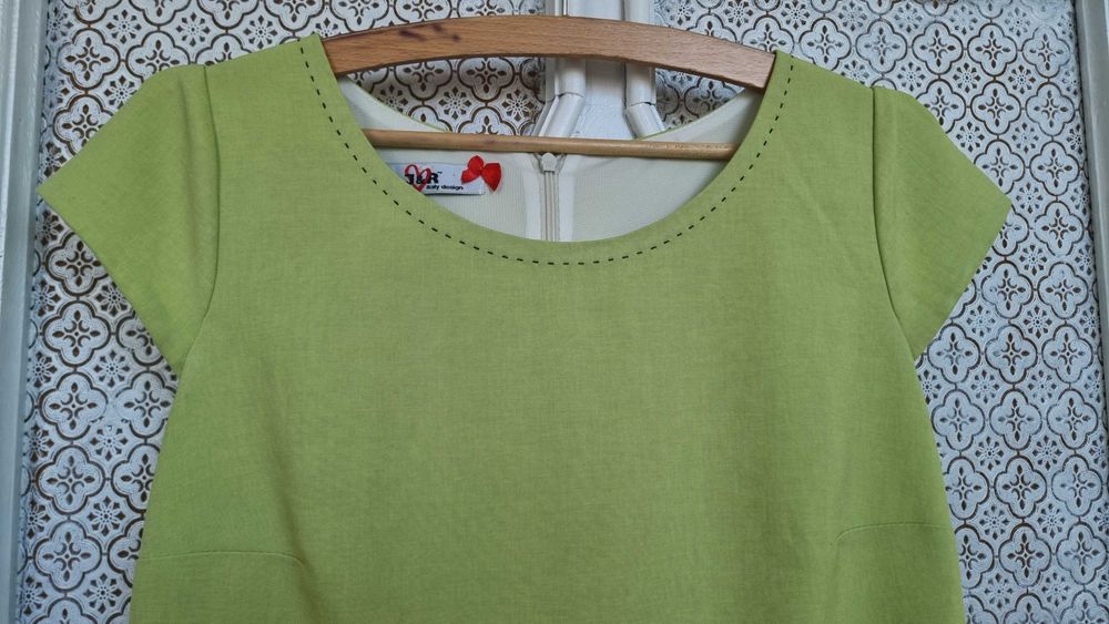 Sukienka - rozmiar 38