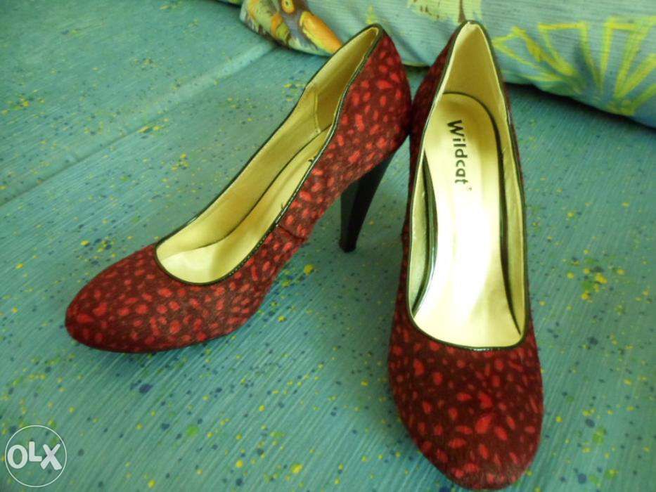 Туфли шпилька 40р новые!!!