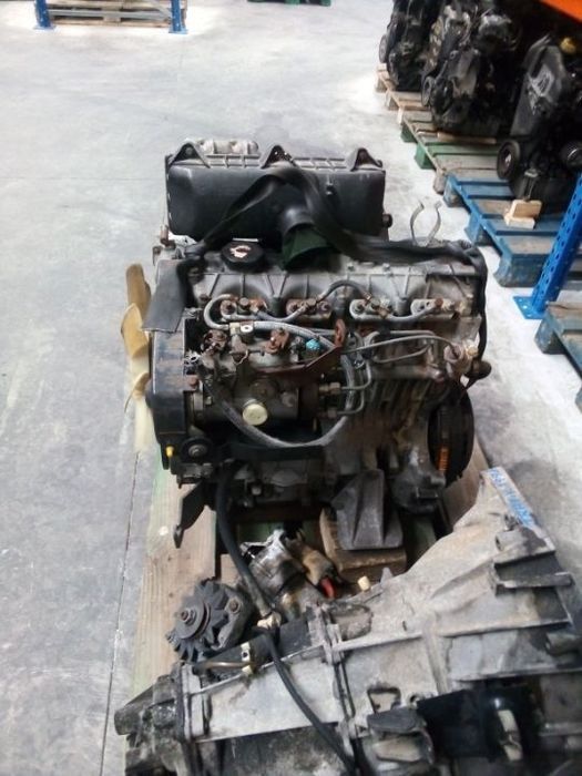 Motor Renault Trafic 2.1 D Ref 852 D 750