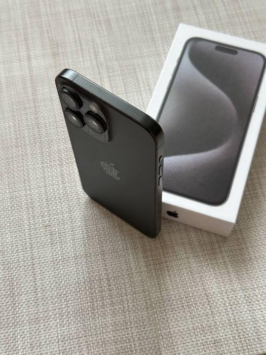 Продам IPhone 15 PRO MAX 256 Neverlock