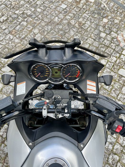 Suzuki v-strom DL 1000