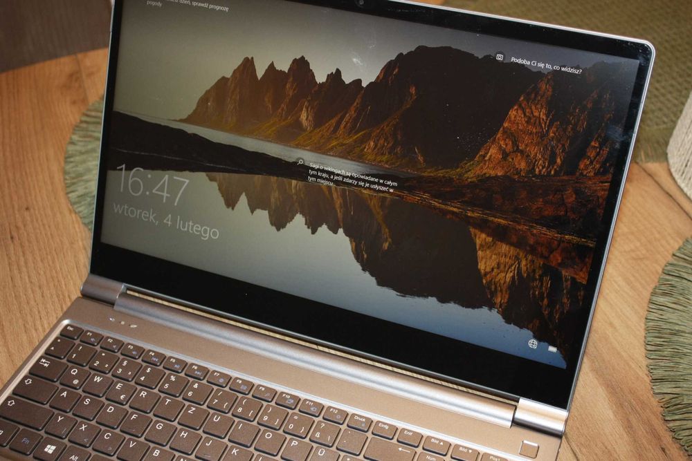 TREKSTOR Primebook P15 Pentium N4200, 8GB RAM, 256GB SSD