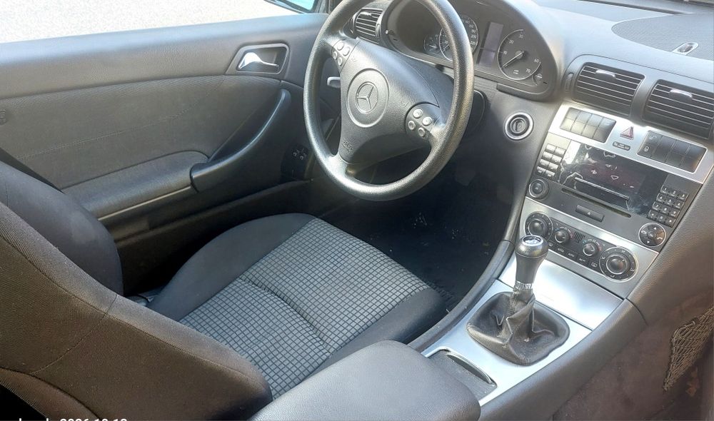 Mercedes-Benz C180 Kompressor Coupé foto 5