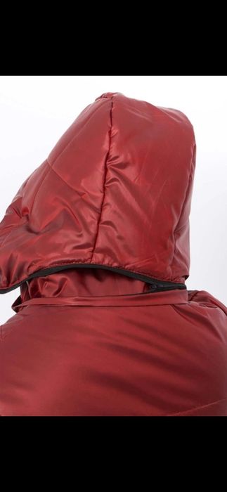 Нова куртка в розмірах 800 грн