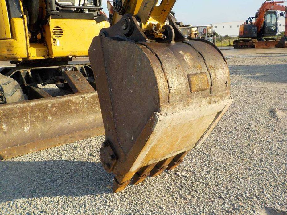 Экскаватор гусеничный CAT 303C SR