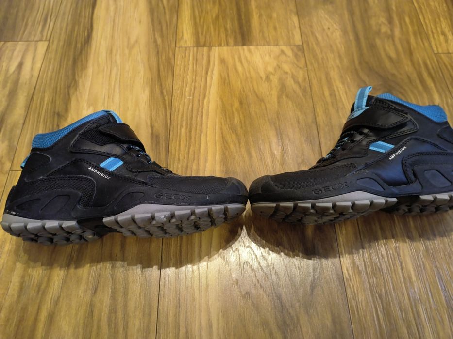 Buty zimowe Geox Amphibiox Jr New Savage r. 36 śniegowce