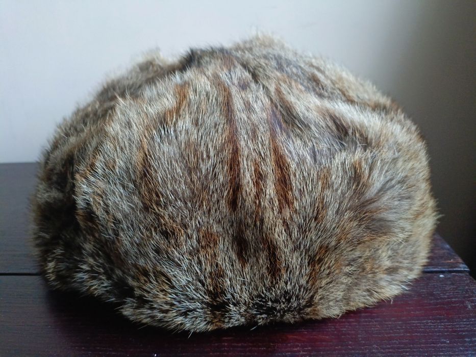 Elegancka damska czapka z futra naturalnego