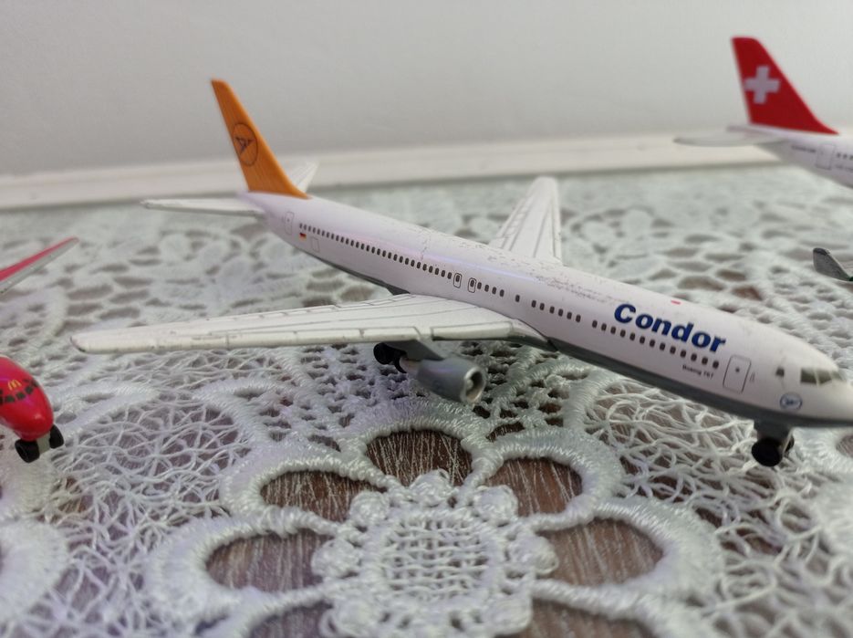 Avião em miniatura