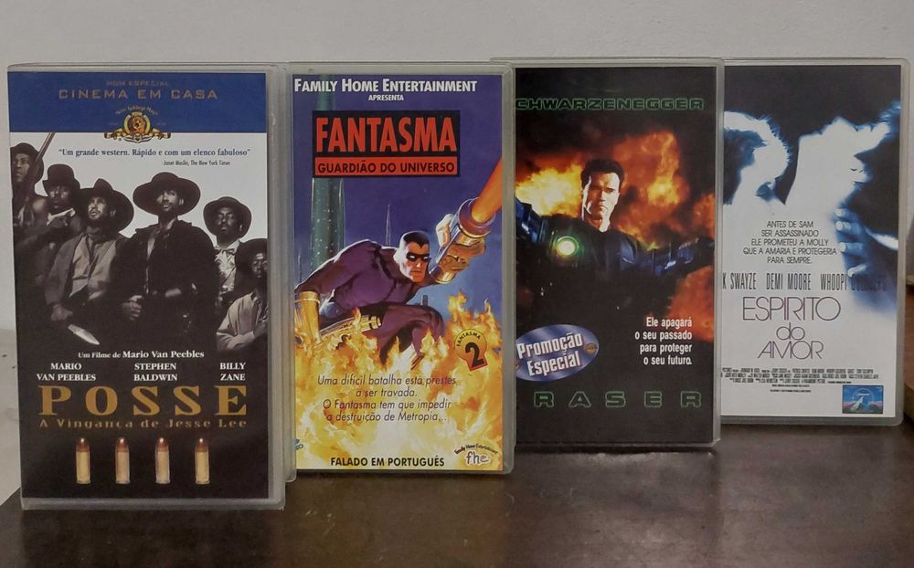 Filmes originais em cassetes VHS