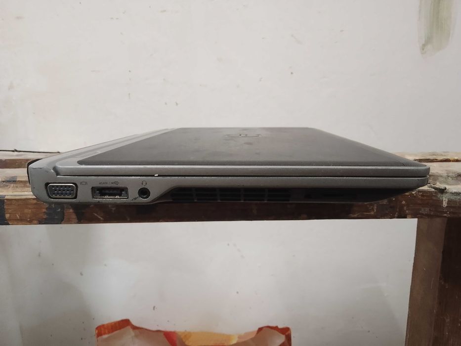 Dell 8GB odporny (magnezowy)  dysk ssd