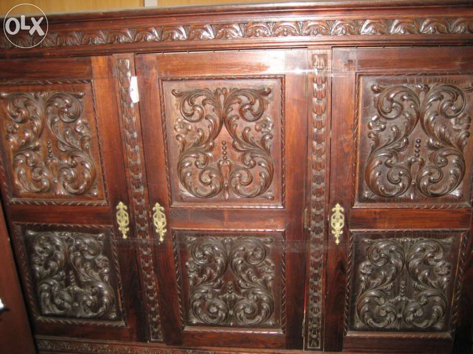 Aparador Móvel Louceiro Renascentista