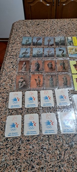 Vendo uma colecção de calendário antigo