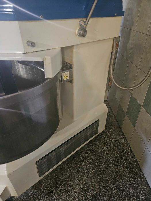 zaokrąglarko  wydłużarka    do  chleba, sztangli , bagietek , EBERHARD