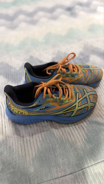 Кросівки Asics оригінал