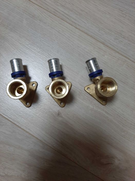 Коліно прес General Fittings 16 мм 1/2" ВР