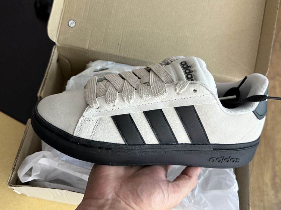 Оригінал 100% Кросівки Adidas Grand Court Alpha 00S  (26,5см,28см,29см,30см)