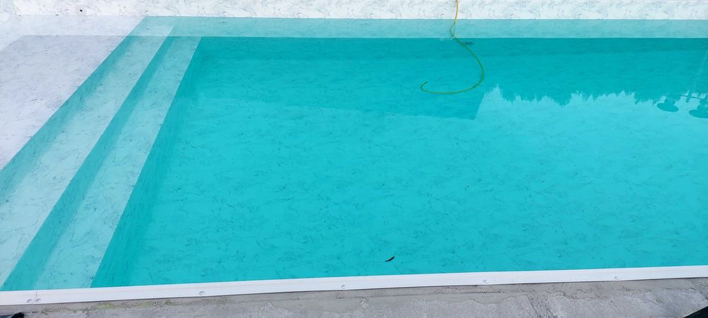 Komplesowa budowa basenów