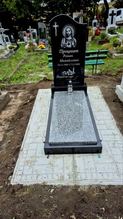 Виготовлення пам'ятників