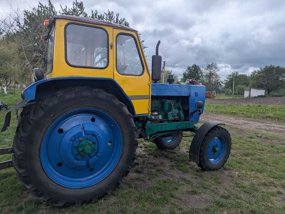 Продам трактор ЮМЗ 6Л