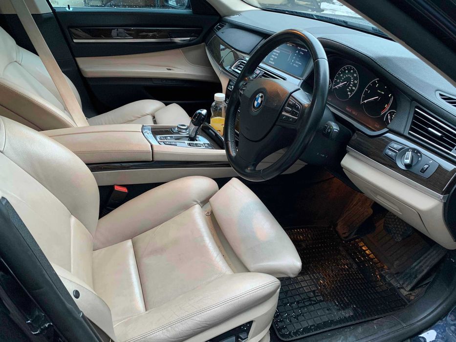 Розборка BMW 7 F01 Четверть N57D30A Двигун! Все в наявності! БМВ 7 Ф01