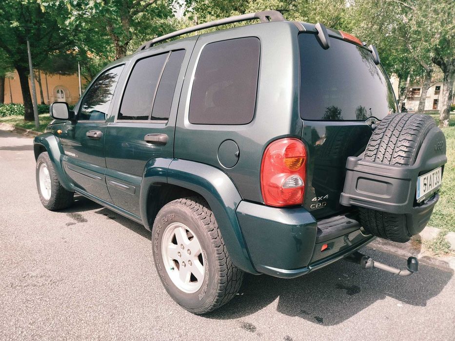 Jeep Cherokee Limited KJ 2.5 Diesel