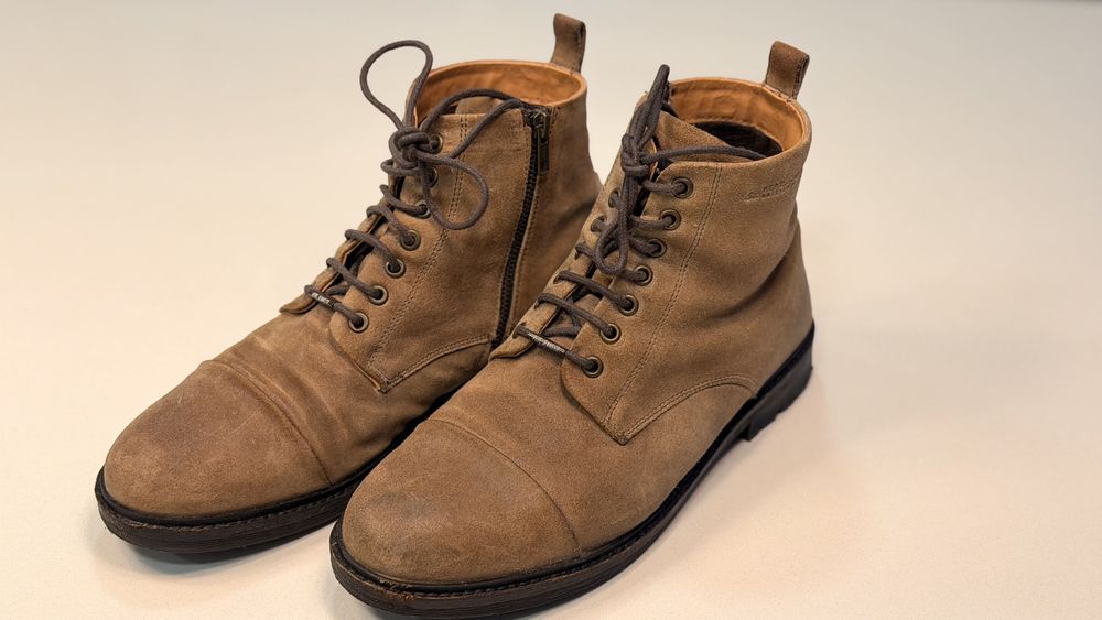 Botas Homem Pepe Jeans nº 43 em pele de Camurça em excelente estado