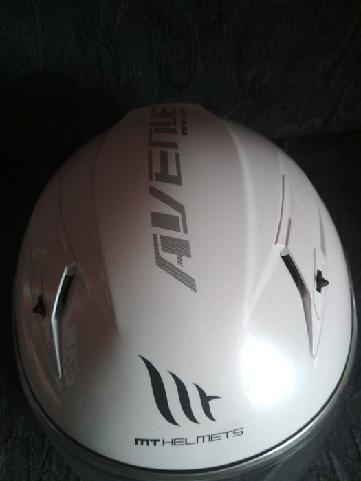 Capacete JET XL c/ óculos escuros escamoteáveis em excelente estado