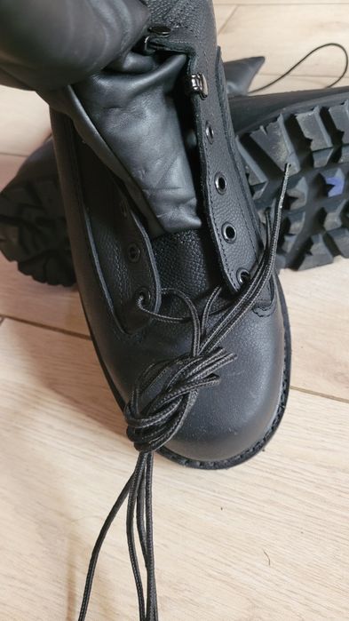 Берці шкіряні Канада р. 44-45.    4 ПАРИ