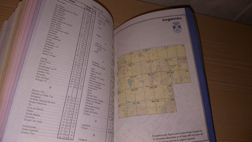 Mapa detalhado da cidade de Madrid e 24 concelhos dos arredores