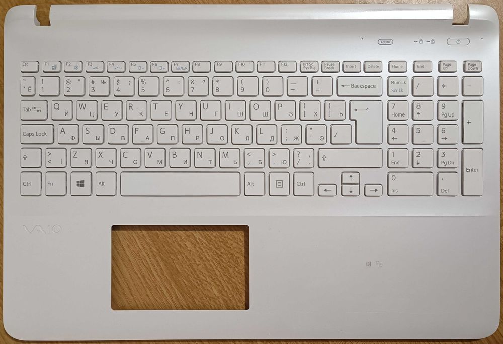 Ноутбук Sony Vaio SVF152A29V (SVF153) по запчастям.