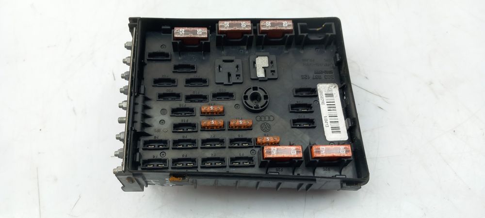 Caixa fusíveis / SAM / BSI VOLKSWAGEN Passat CC (357)
