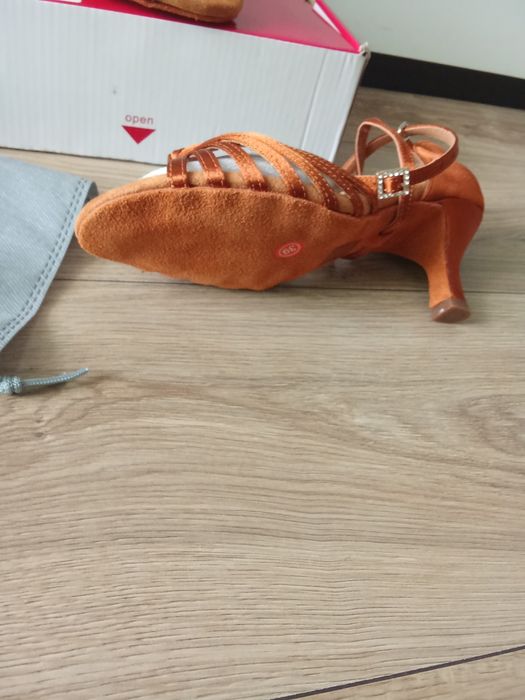 Buty do tańca latynoamerykańskiego