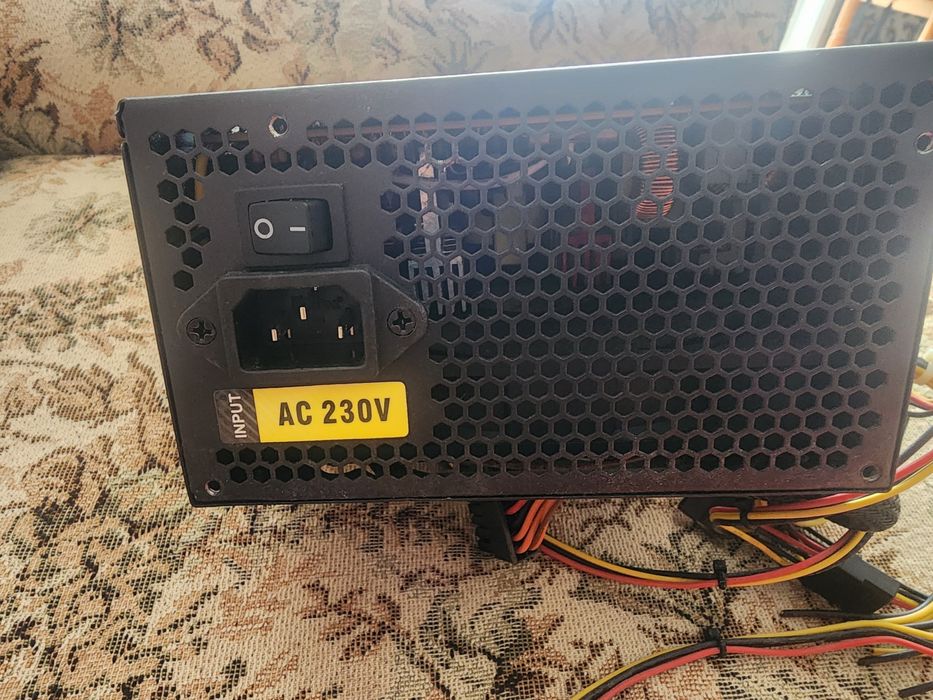 Fonte alimentação euro tech
 500W de potência euro