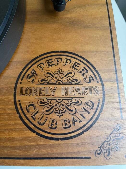 Gira-discos Pro-ject 33/45 rpm, modelo 2Xperience, Beatles