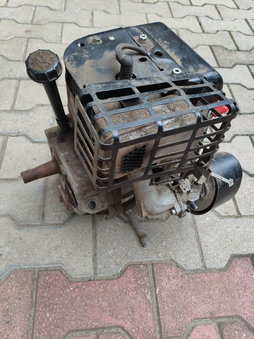 Silnik spalinowy tecumsech 8hp